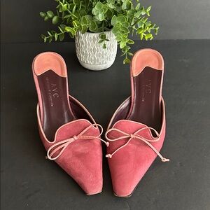 AVC by Adriana V.Campanile Women's Pink Suede Mules